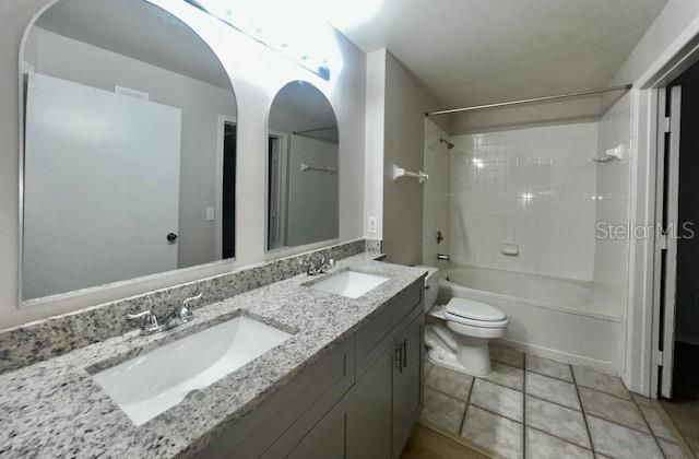 В аренду: $1,599 (2 спален, 1 ванн, 1271 Квадратных фут)