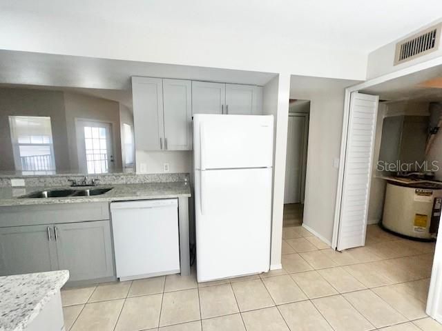 В аренду: $1,599 (2 спален, 1 ванн, 1271 Квадратных фут)