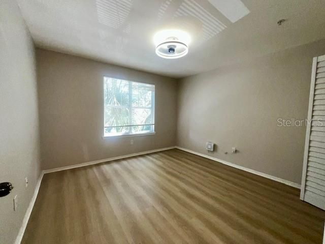 В аренду: $1,599 (2 спален, 1 ванн, 1271 Квадратных фут)