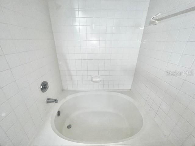 В аренду: $1,599 (2 спален, 1 ванн, 1271 Квадратных фут)