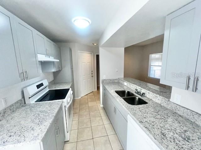 В аренду: $1,599 (2 спален, 1 ванн, 1271 Квадратных фут)