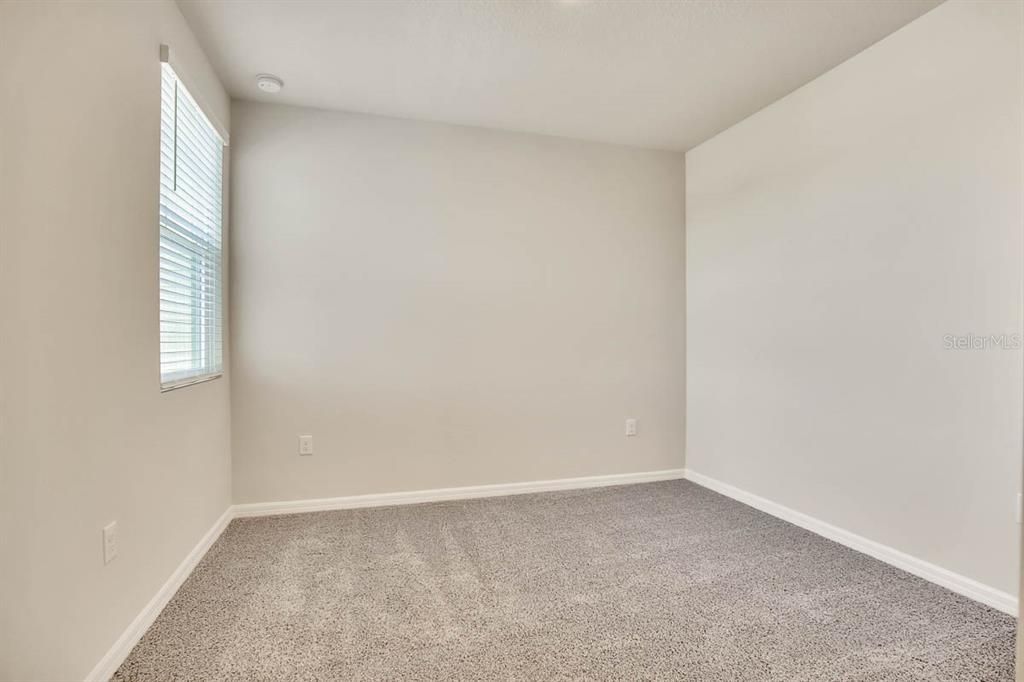 For Rent: $2,450 (3 beds, 2 baths, 1596 Square Feet)