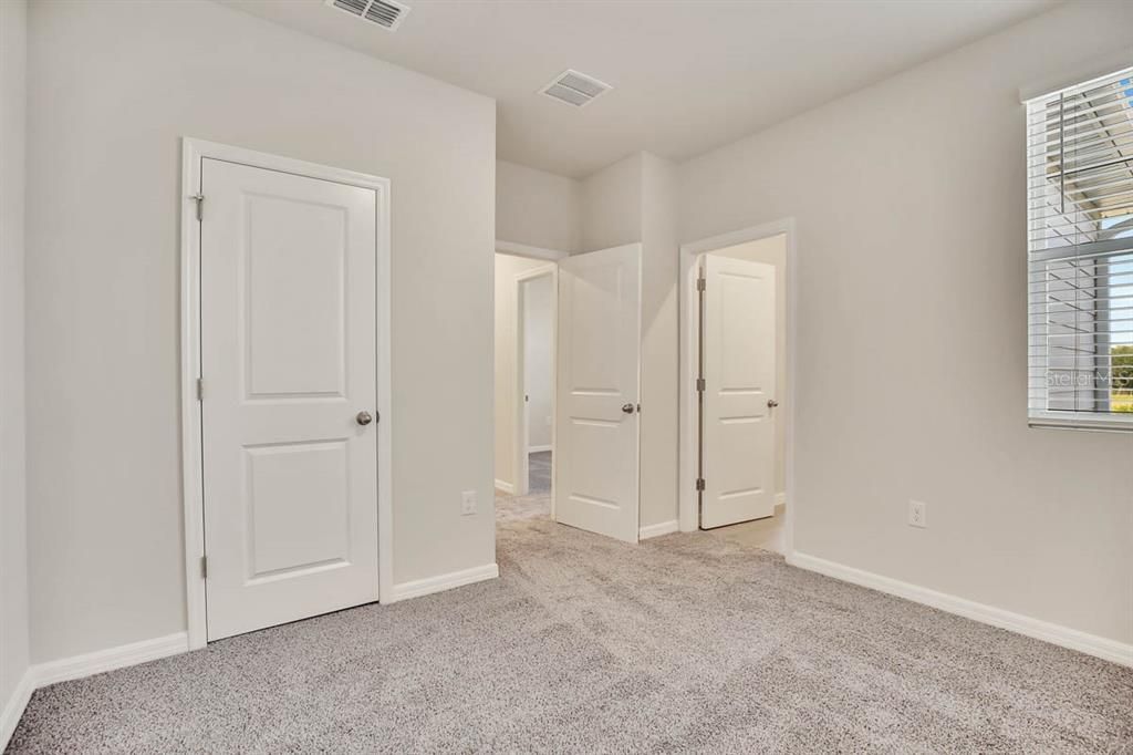 For Rent: $2,450 (3 beds, 2 baths, 1596 Square Feet)