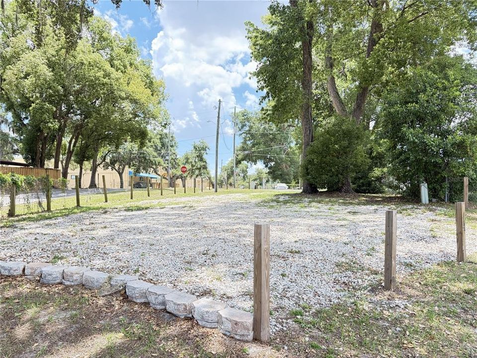 Active With Contract: $425,000 (4 beds, 0 baths, 1702 Square Feet)