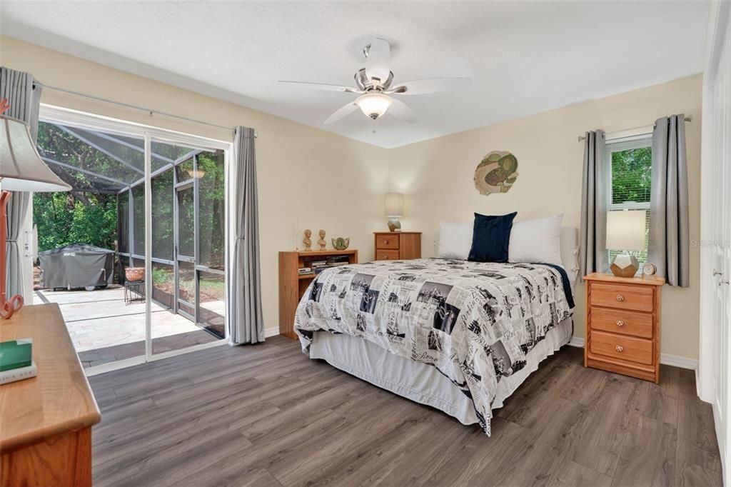 For Sale: $499,000 (3 beds, 3 baths, 1996 Square Feet)