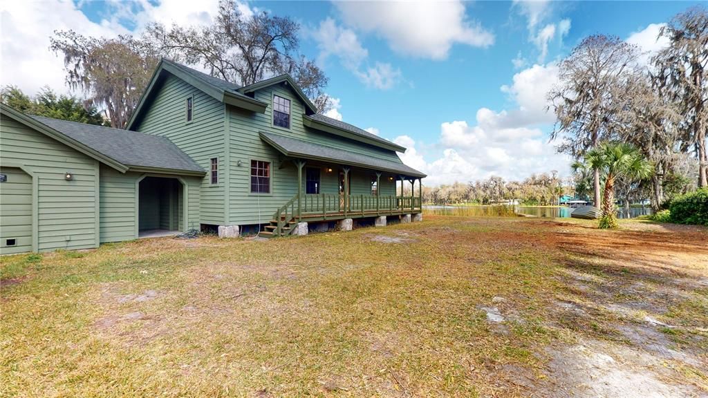For Rent: $3,550 (2 beds, 3 baths, 1664 Square Feet)