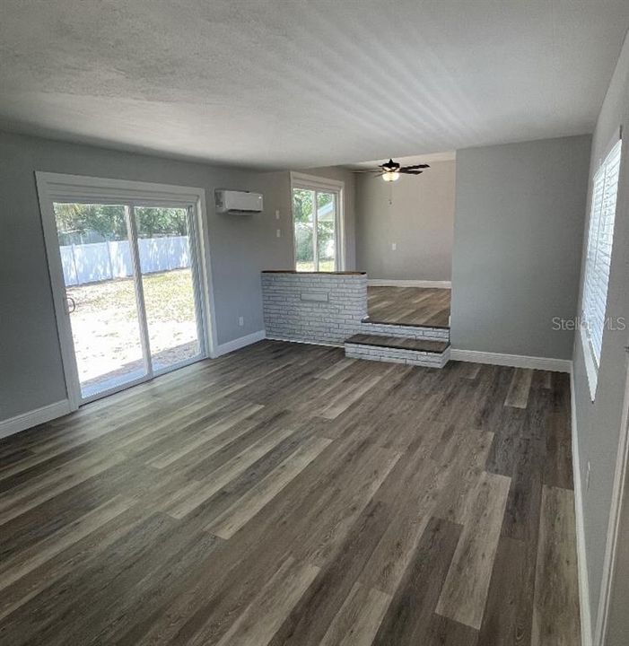 Activo con contrato: $208,999 (2 camas, 1 baños, 1100 Pies cuadrados)