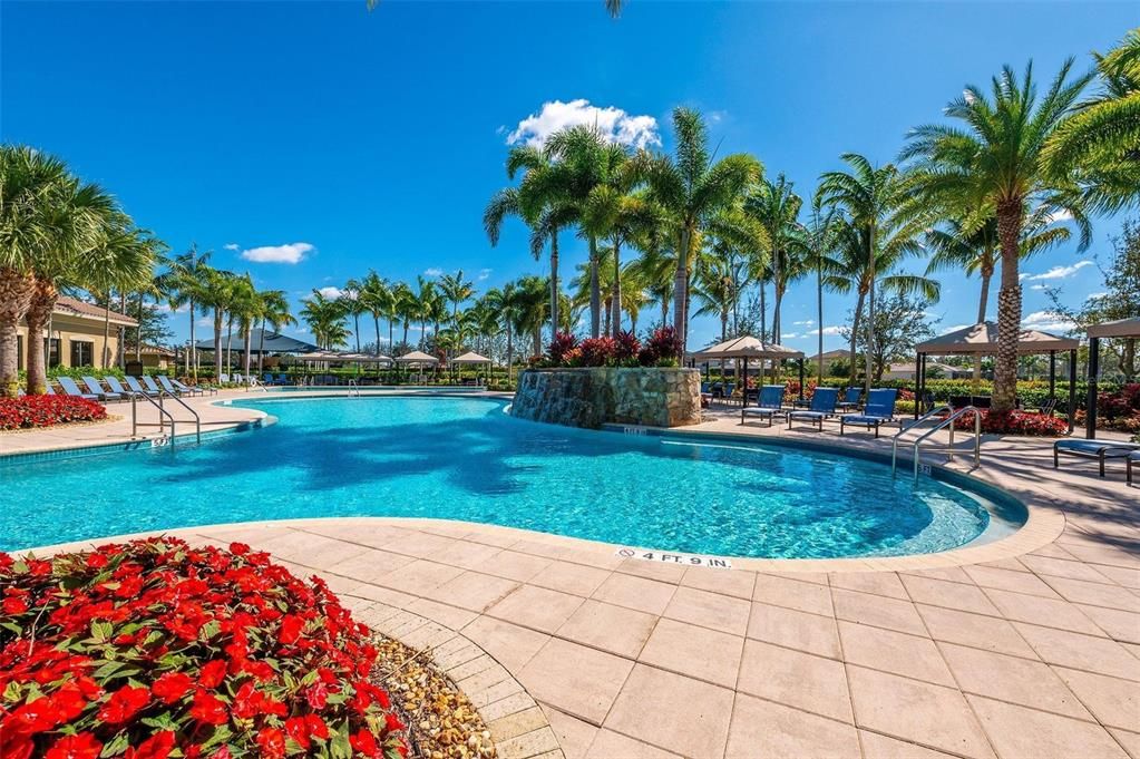 For Sale: $1,250,000 (5 beds, 5 baths, 3833 Square Feet)