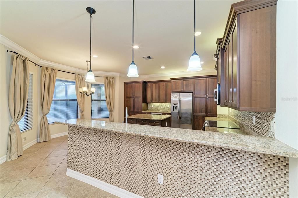 For Sale: $1,250,000 (5 beds, 5 baths, 3833 Square Feet)