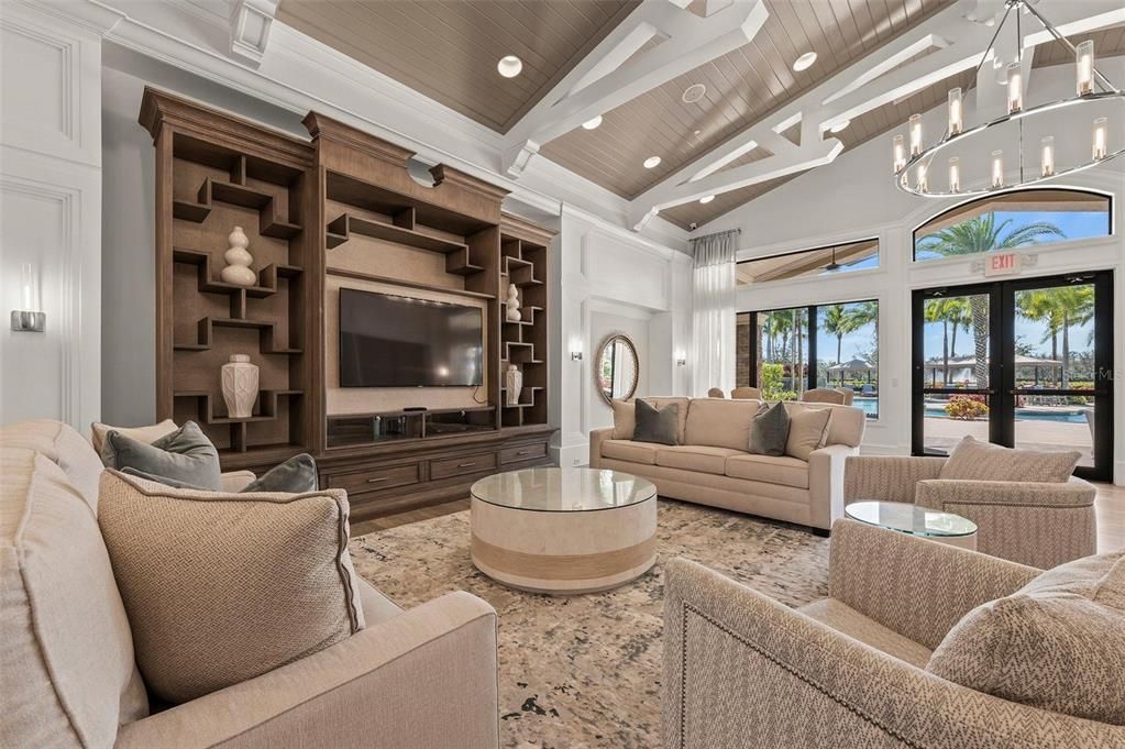 For Sale: $1,250,000 (5 beds, 5 baths, 3833 Square Feet)