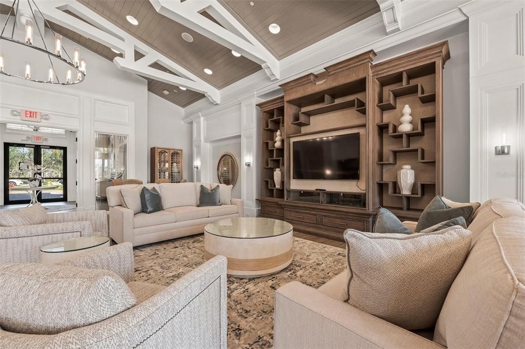 For Sale: $1,250,000 (5 beds, 5 baths, 3833 Square Feet)