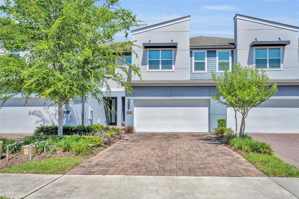 For Rent: $3,150 (3 beds, 2 baths, 1755 Square Feet)