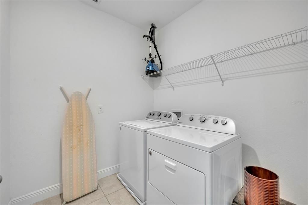 For Rent: $3,150 (3 beds, 2 baths, 1755 Square Feet)