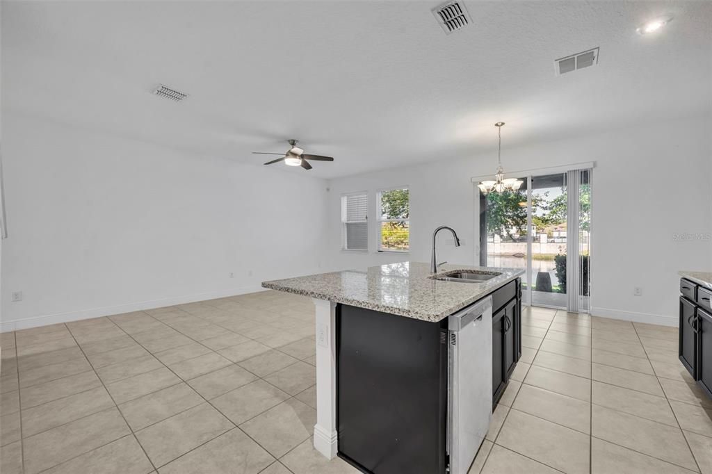 For Rent: $3,150 (3 beds, 2 baths, 1755 Square Feet)