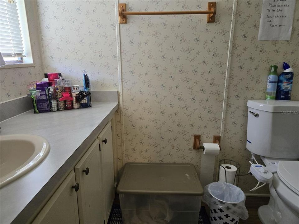 For Sale: $135,000 (2 beds, 2 baths, 970 Square Feet)