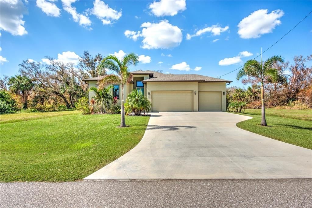 For Sale: $545,000 (3 beds, 2 baths, 1795 Square Feet)
