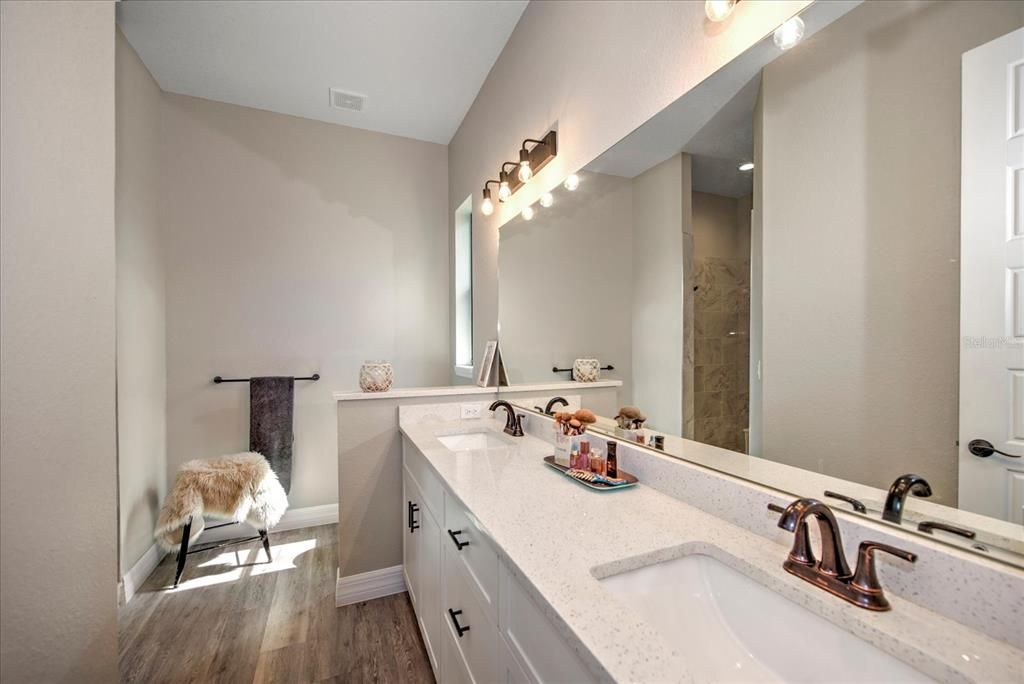 For Sale: $545,000 (3 beds, 2 baths, 1795 Square Feet)