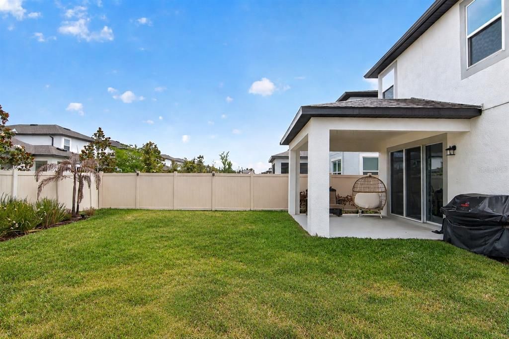 En Venta: $545,000 (4 camas, 3 baños, 2717 Pies cuadrados)