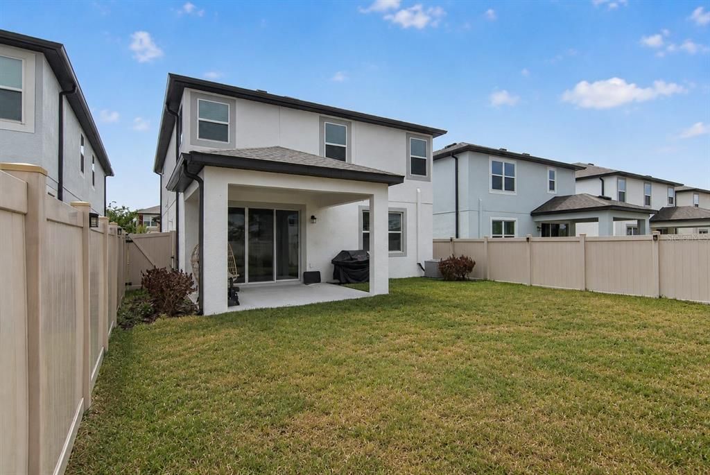 En Venta: $545,000 (4 camas, 3 baños, 2717 Pies cuadrados)