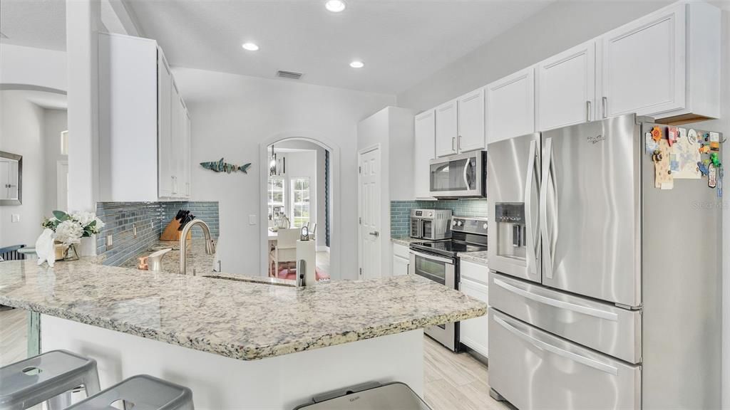 For Sale: $619,900 (5 beds, 3 baths, 2422 Square Feet)