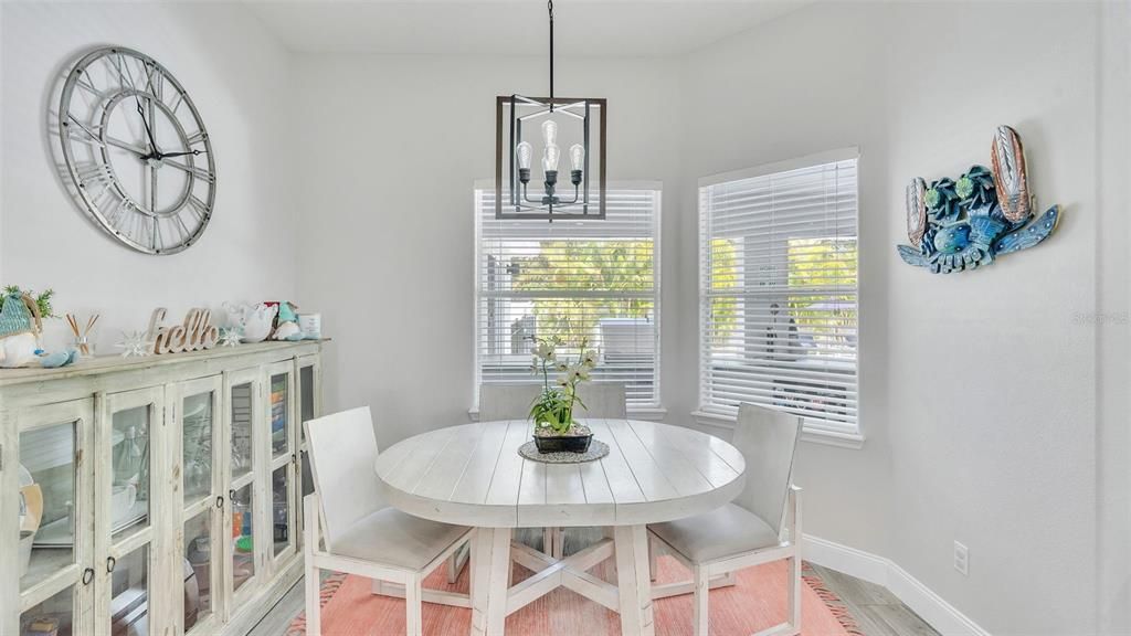 For Sale: $619,900 (5 beds, 3 baths, 2422 Square Feet)