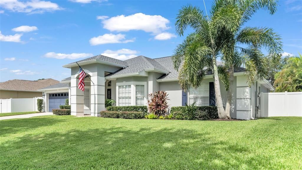 For Sale: $619,900 (5 beds, 3 baths, 2422 Square Feet)