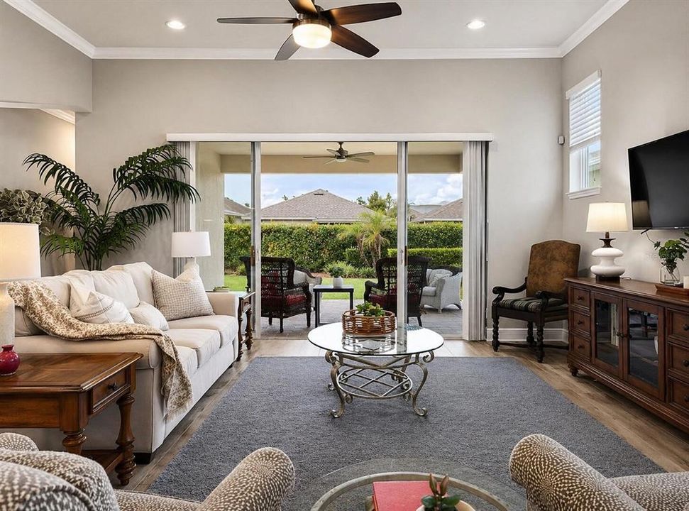 For Sale: $474,900 (2 beds, 2 baths, 2066 Square Feet)