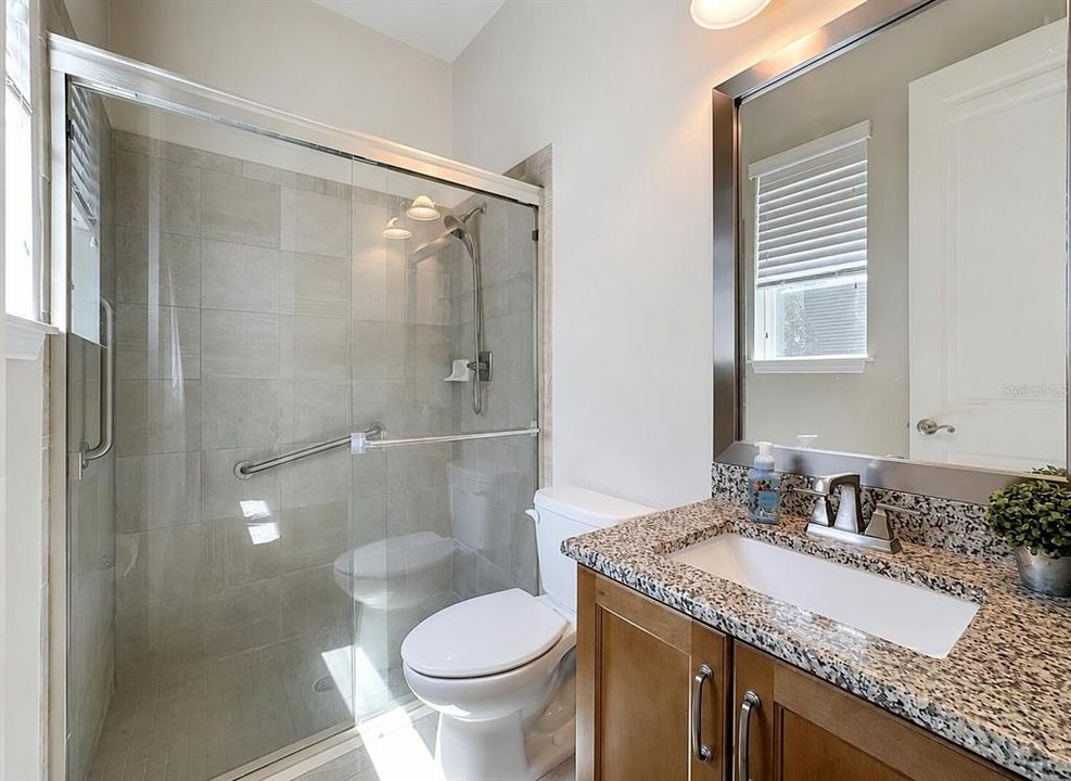 For Sale: $474,900 (2 beds, 2 baths, 2066 Square Feet)