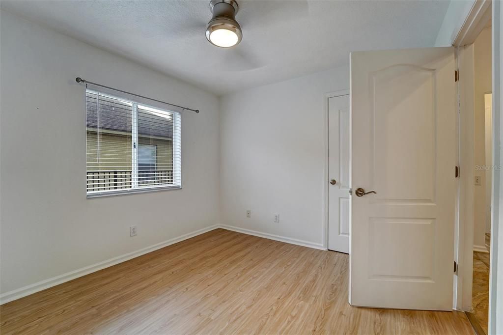 В аренду: $2,800 (4 спален, 3 ванн, 2400 Квадратных фут)