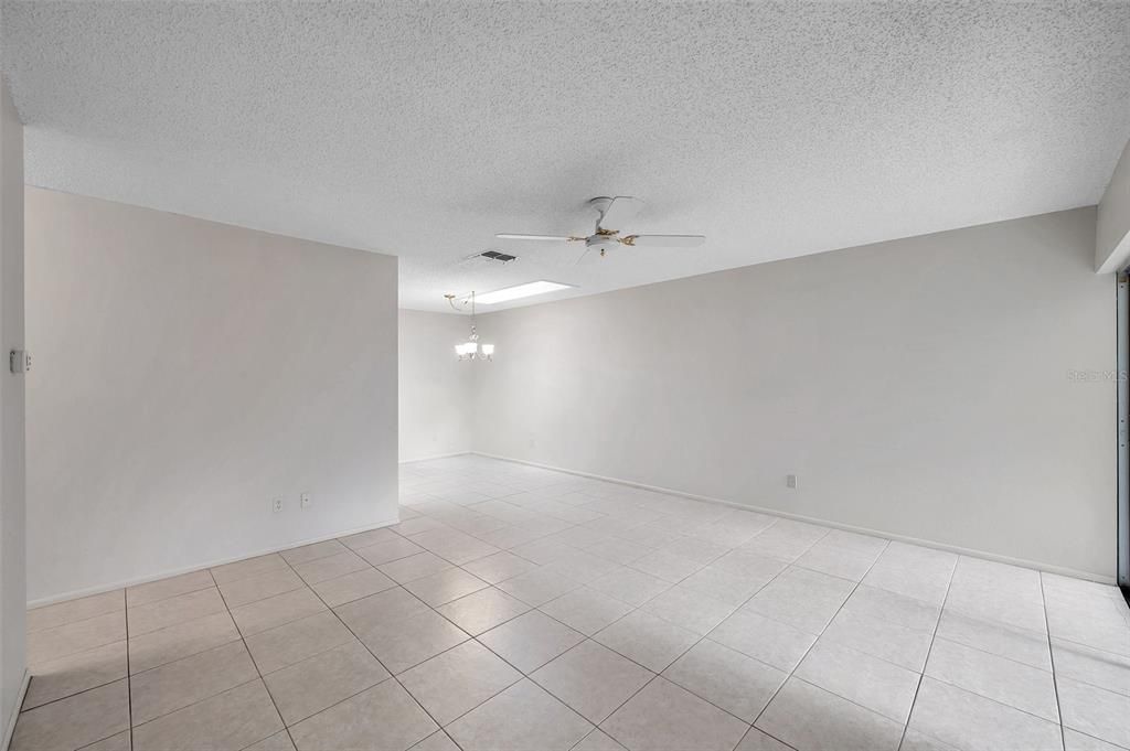 For Rent: $1,985 (2 beds, 2 baths, 1120 Square Feet)