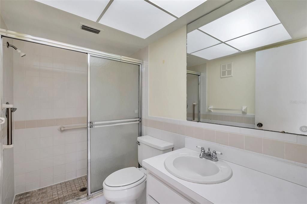 For Rent: $1,985 (2 beds, 2 baths, 1120 Square Feet)