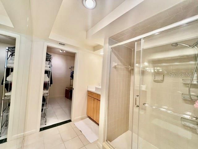For Rent: $5,350 (2 beds, 2 baths, 1547 Square Feet)
