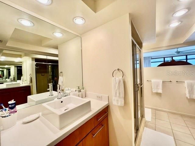 For Rent: $5,350 (2 beds, 2 baths, 1547 Square Feet)