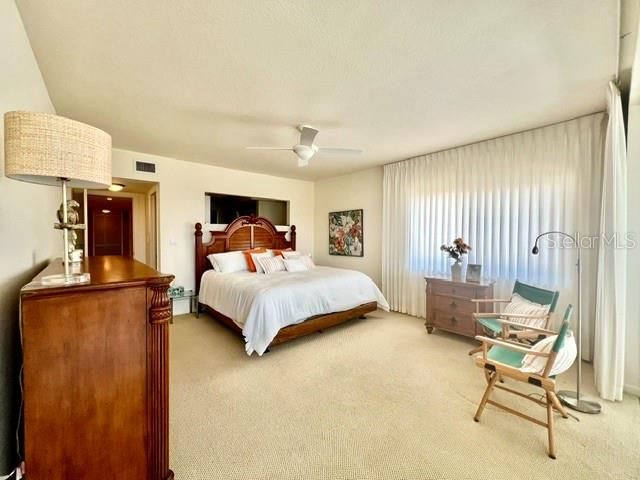 For Rent: $5,350 (2 beds, 2 baths, 1547 Square Feet)