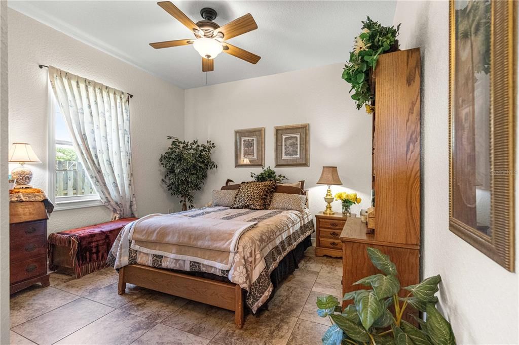 For Sale: $507,000 (4 beds, 3 baths, 2498 Square Feet)