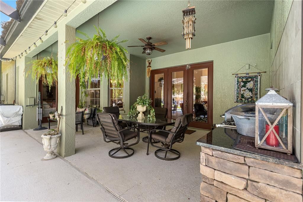 For Sale: $507,000 (4 beds, 3 baths, 2498 Square Feet)