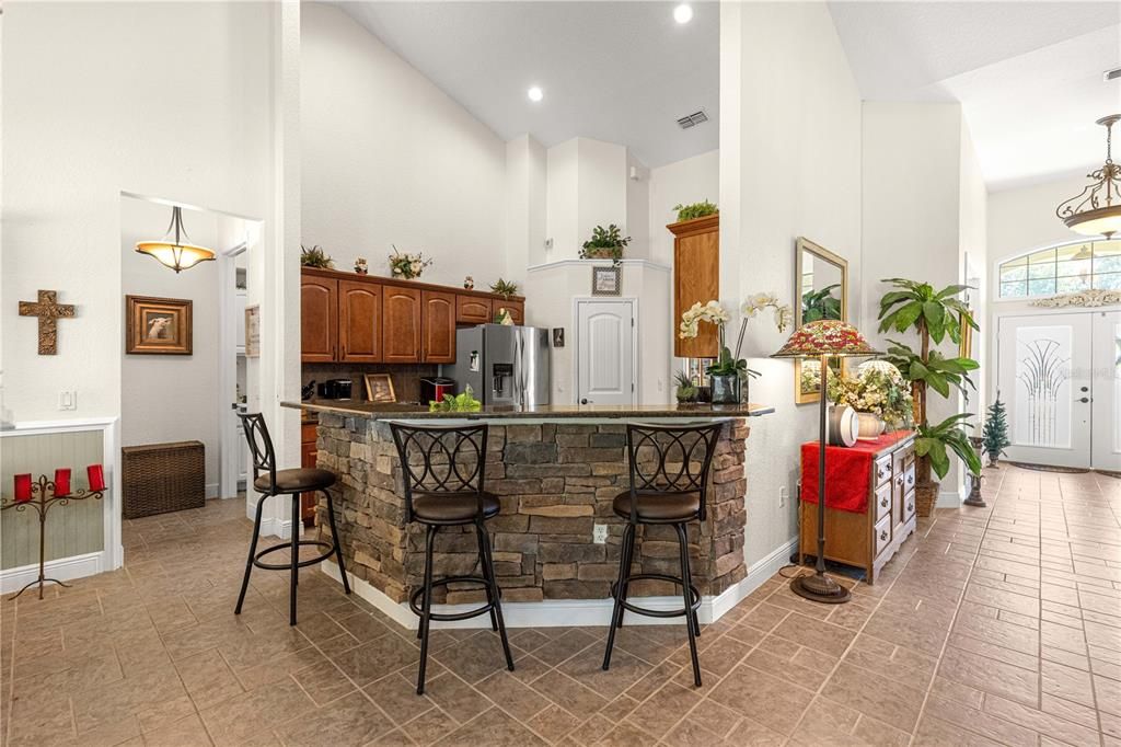 For Sale: $507,000 (4 beds, 3 baths, 2498 Square Feet)