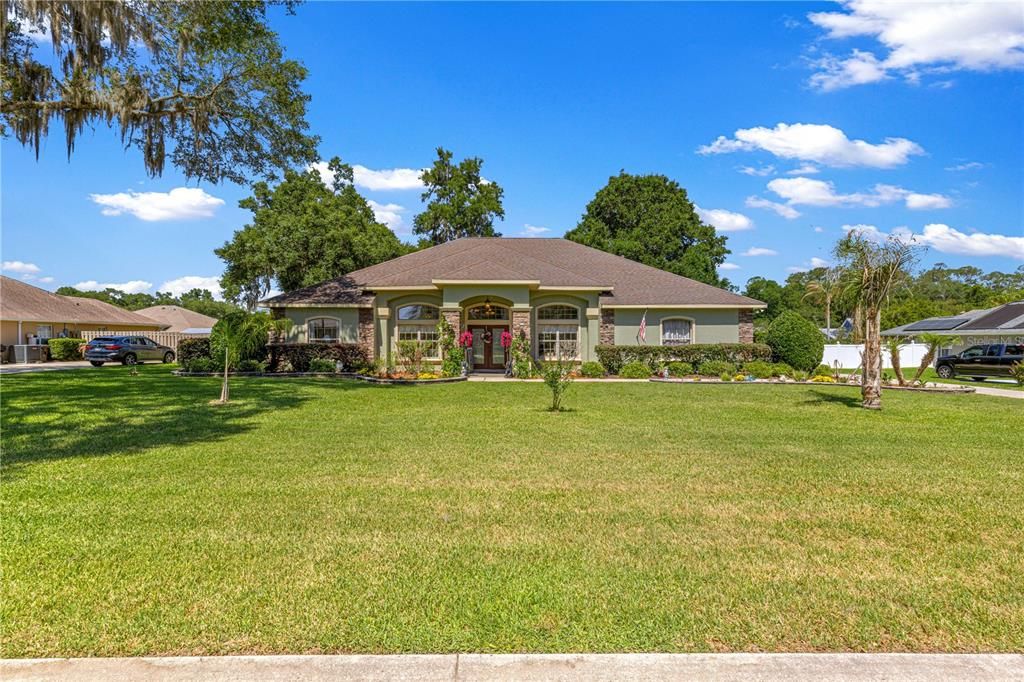 For Sale: $507,000 (4 beds, 3 baths, 2498 Square Feet)