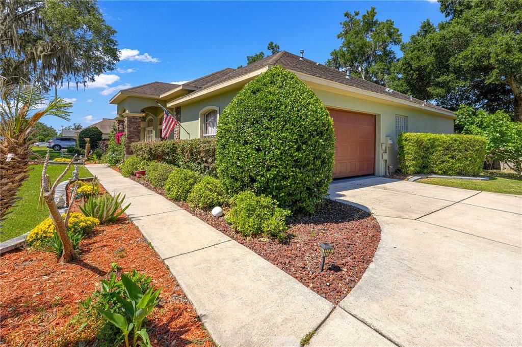 For Sale: $507,000 (4 beds, 3 baths, 2498 Square Feet)