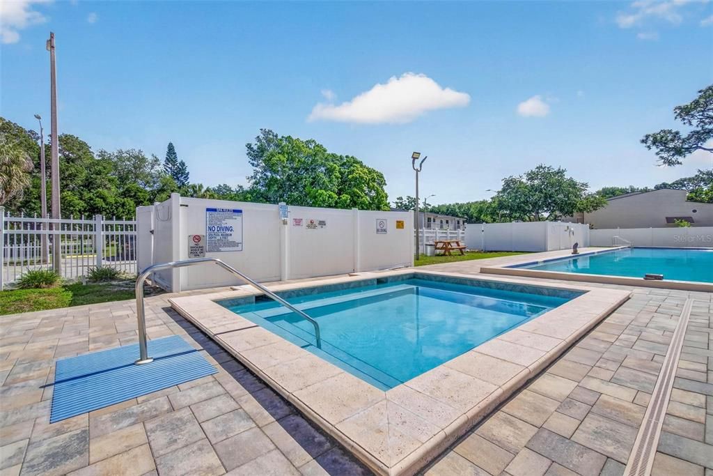 На продажу: $259,000 (3 спален, 2 ванн, 1620 Квадратных фут)
