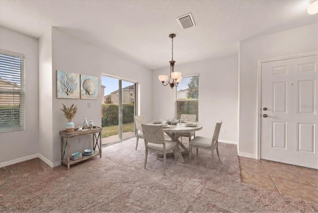 For Sale: $259,000 (3 beds, 2 baths, 1594 Square Feet)