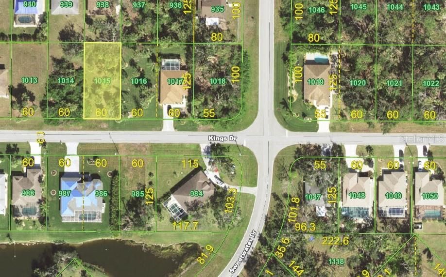 На продажу: $19,900 (0.17 acres)