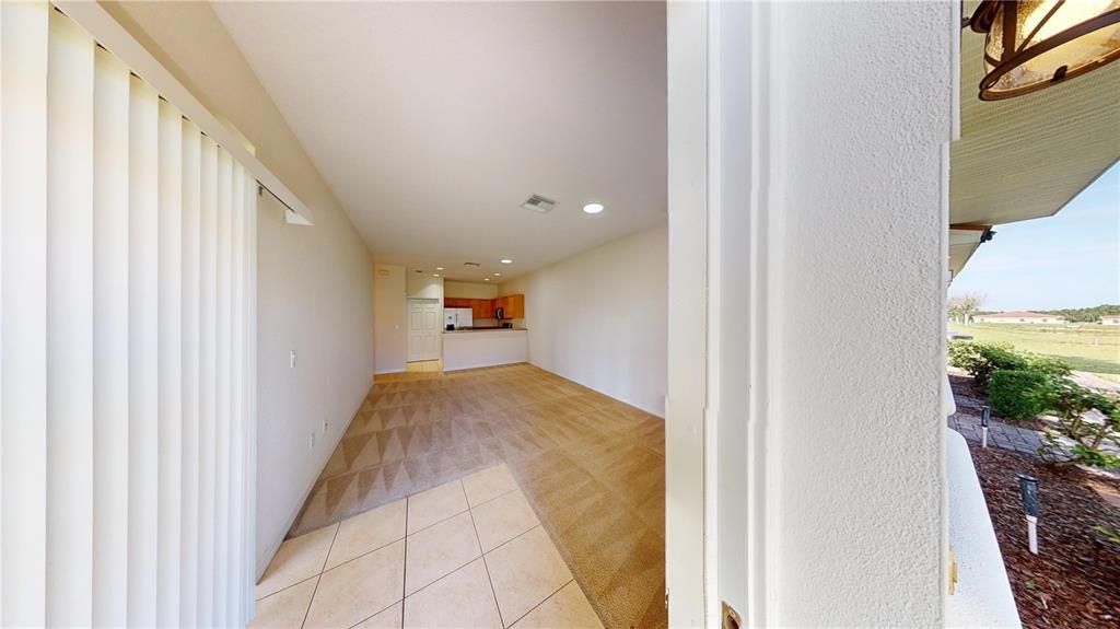 В аренду: $1,395 (2 спален, 2 ванн, 923 Квадратных фут)