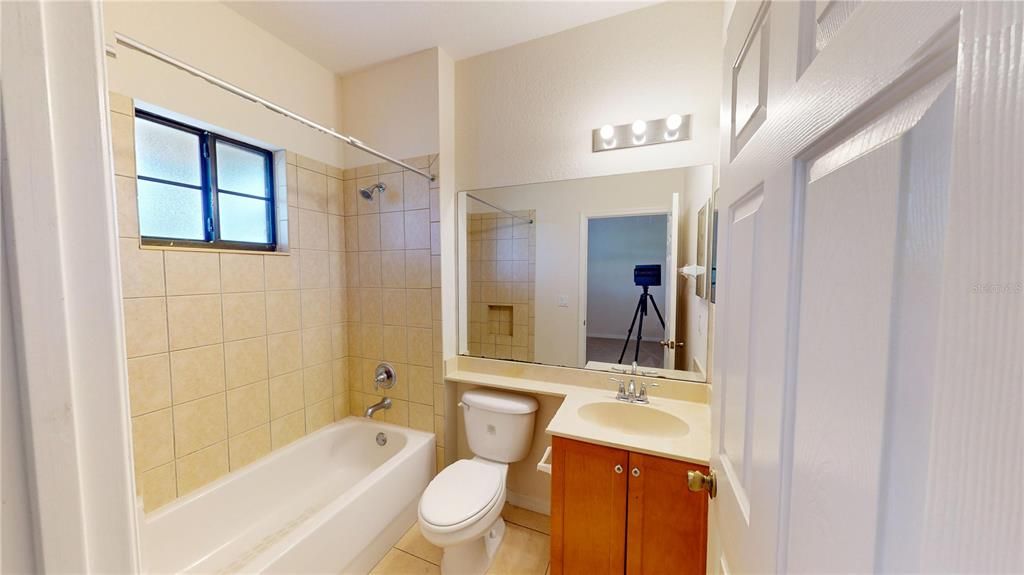 В аренду: $1,395 (2 спален, 2 ванн, 923 Квадратных фут)