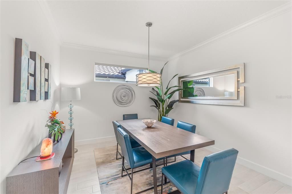 For Sale: $750,000 (3 beds, 2 baths, 1918 Square Feet)