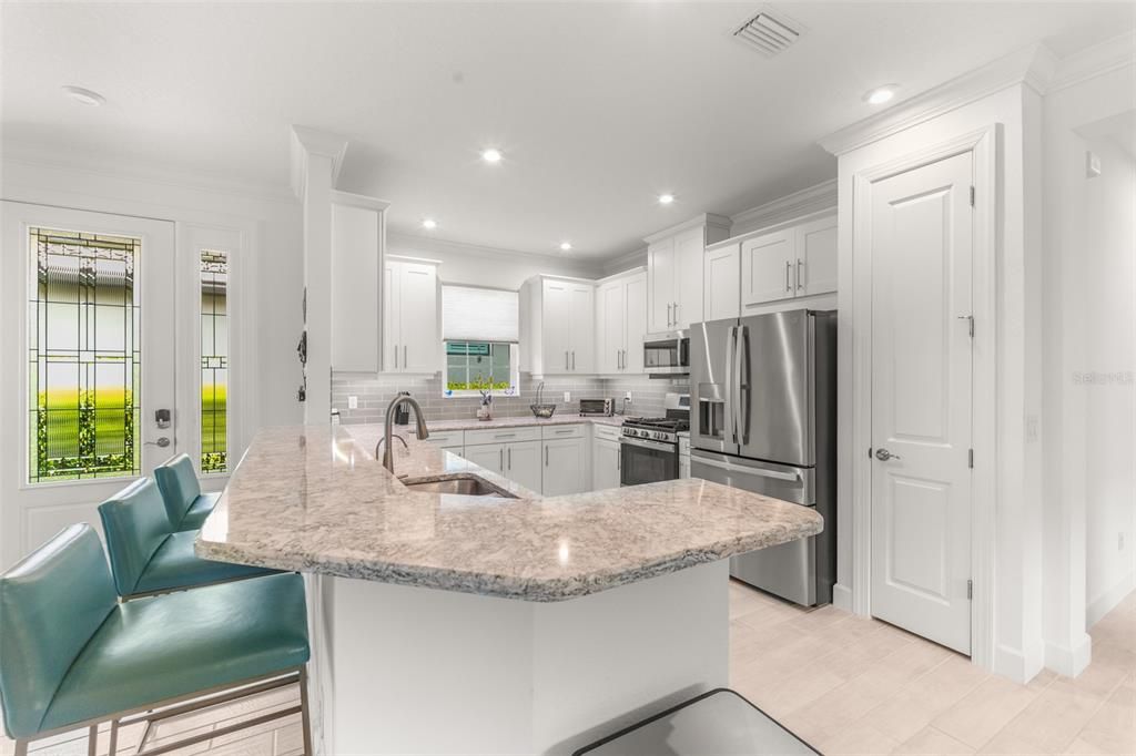 For Sale: $750,000 (3 beds, 2 baths, 1918 Square Feet)