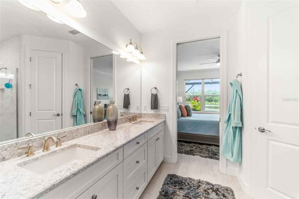 For Sale: $750,000 (3 beds, 2 baths, 1918 Square Feet)