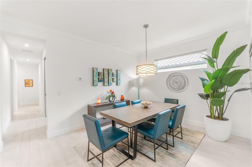 For Sale: $750,000 (3 beds, 2 baths, 1918 Square Feet)