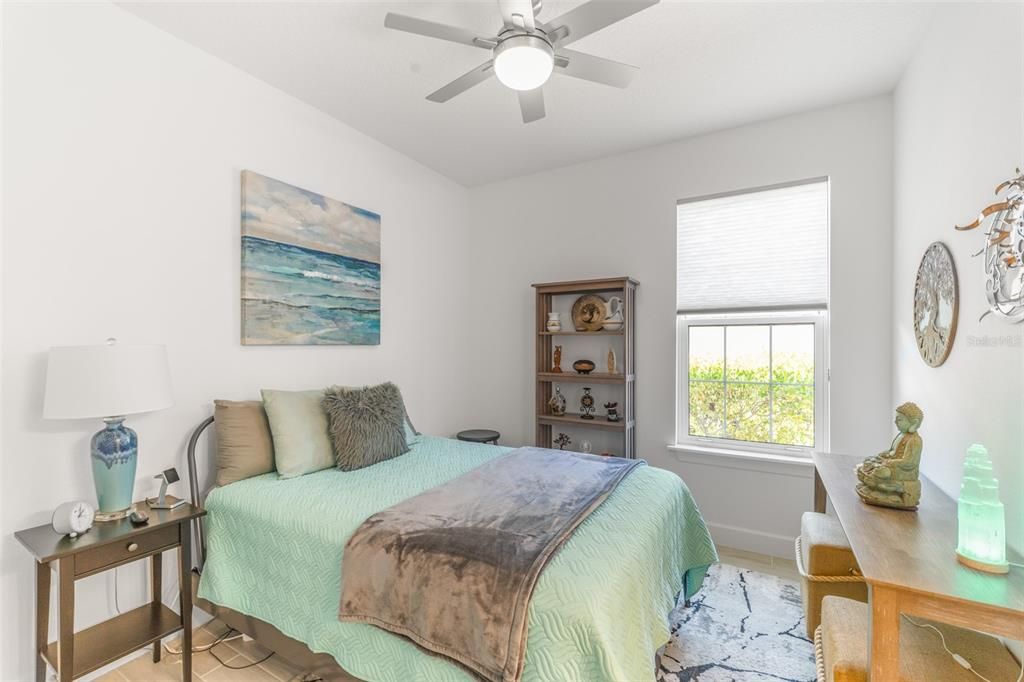 For Sale: $750,000 (3 beds, 2 baths, 1918 Square Feet)