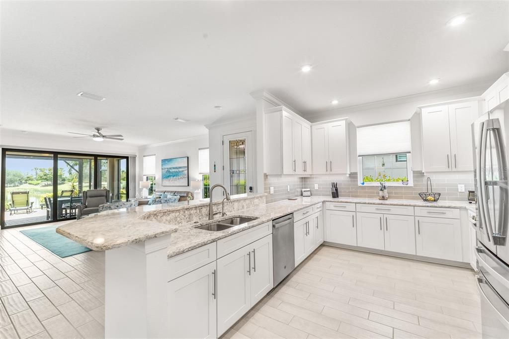For Sale: $750,000 (3 beds, 2 baths, 1918 Square Feet)